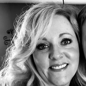 Meet your Posher, Monica